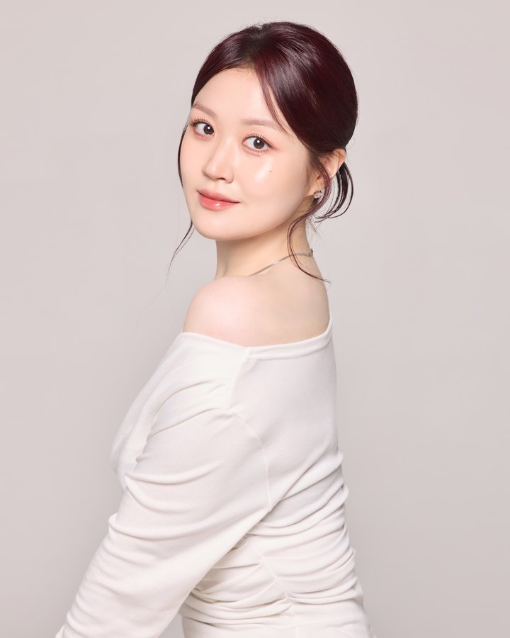 MINJU — EcoJardin Hongdae designer